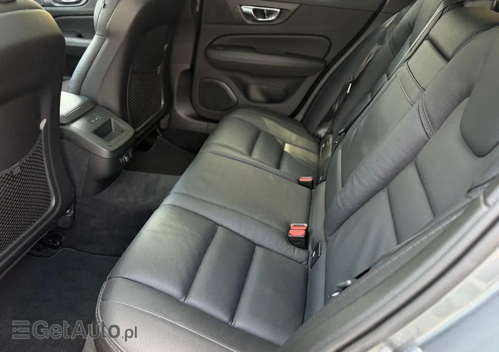 VOLVO V60 Cross Country D4 AWD Geartronic Pro