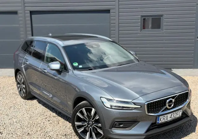 VOLVO V60 Cross Country D4 AWD Geartronic Pro