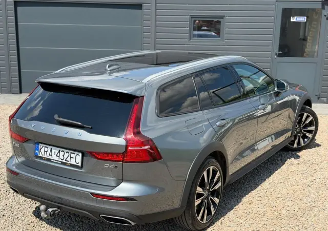 VOLVO V60 Cross Country D4 AWD Geartronic Pro