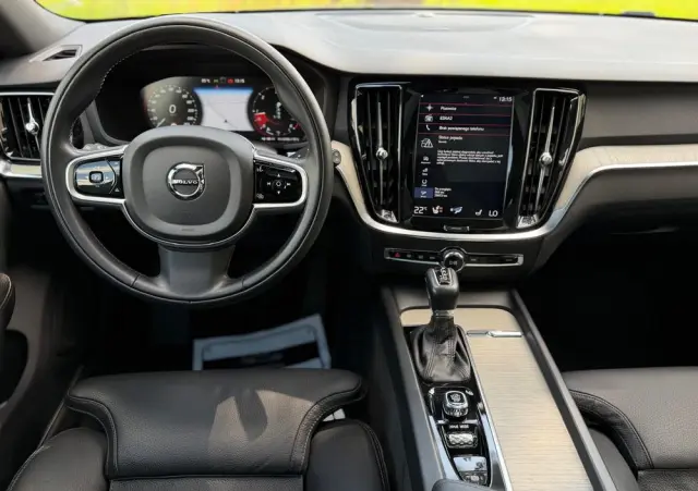 VOLVO V60 Cross Country D4 AWD Geartronic Pro