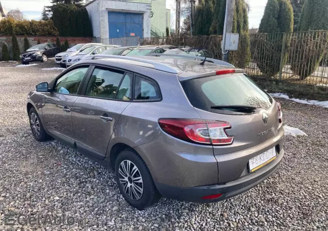 RENAULT Megane 1.6 16V 100 Authentique