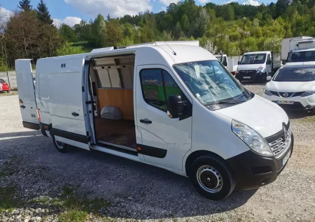 RENAULT Master L3H2 ładny 2.3dCi-125KM 6-biegów Klima bagażnik dachowy 