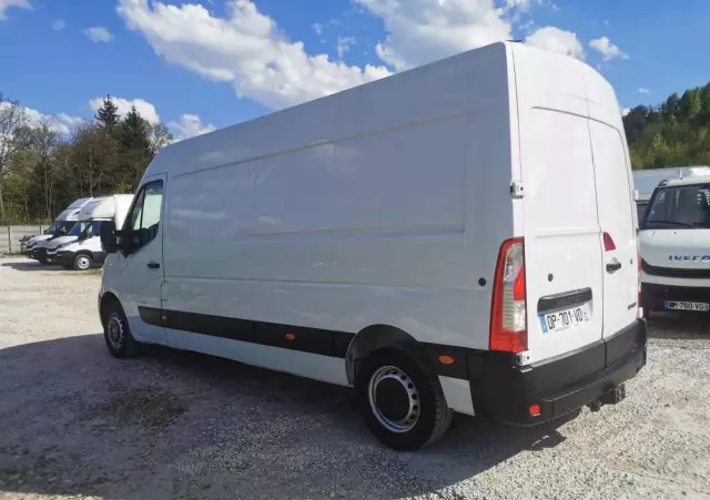 RENAULT Master L3H2 ładny 2.3dCi-125KM 6-biegów Klima bagażnik dachowy 