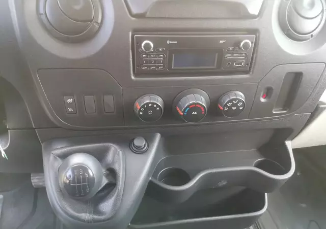 RENAULT Master L3H2 ładny 2.3dCi-125KM 6-biegów Klima bagażnik dachowy 