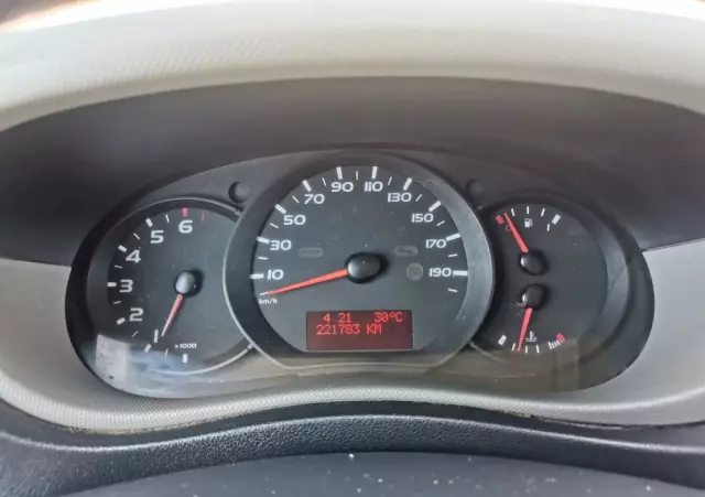 RENAULT Master L3H2 ładny 2.3dCi-125KM 6-biegów Klima bagażnik dachowy 