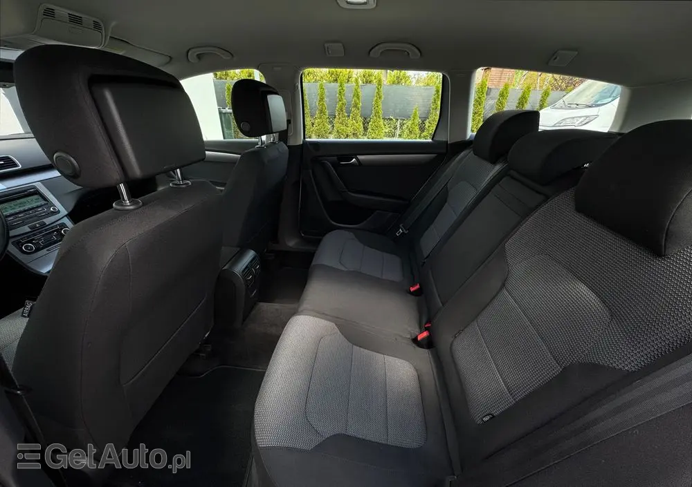 VOLKSWAGEN Passat 2.0 TDI Comfortline