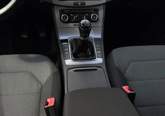 VOLKSWAGEN Passat 2.0 TDI Comfortline