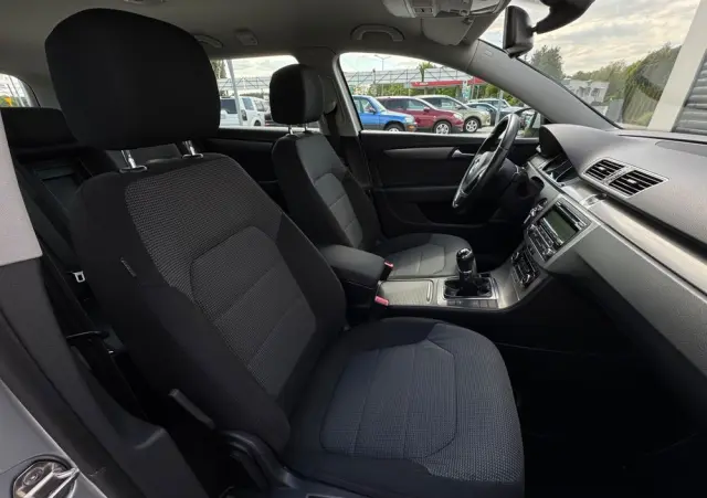 VOLKSWAGEN Passat 2.0 TDI Comfortline