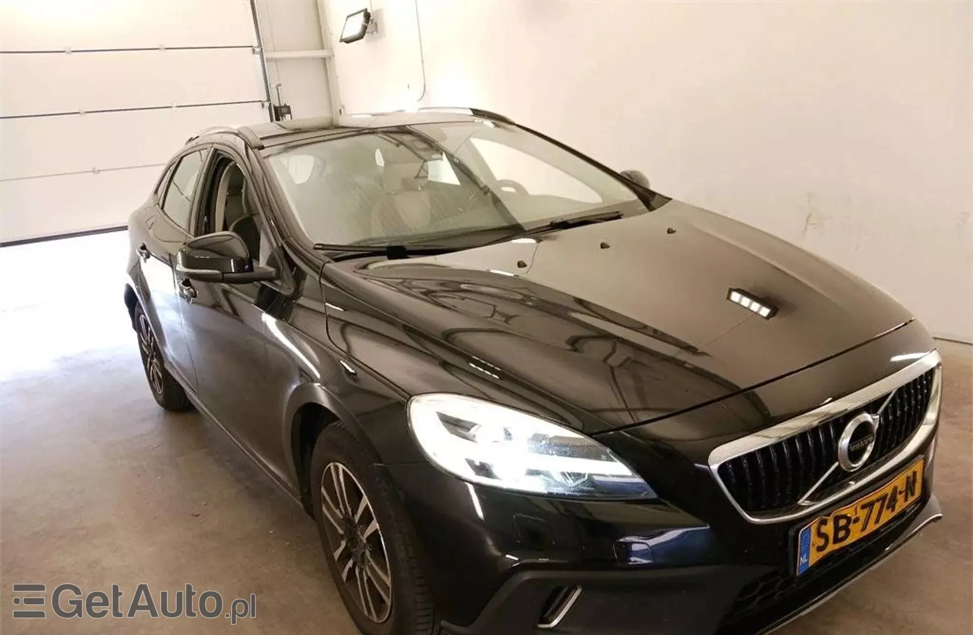 VOLVO V40 2.0 D2 (120 KM)