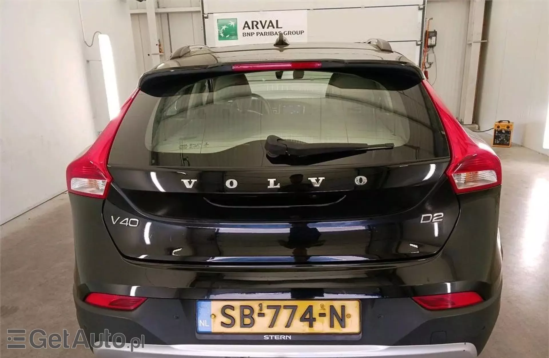 VOLVO V40 2.0 D2 (120 KM)