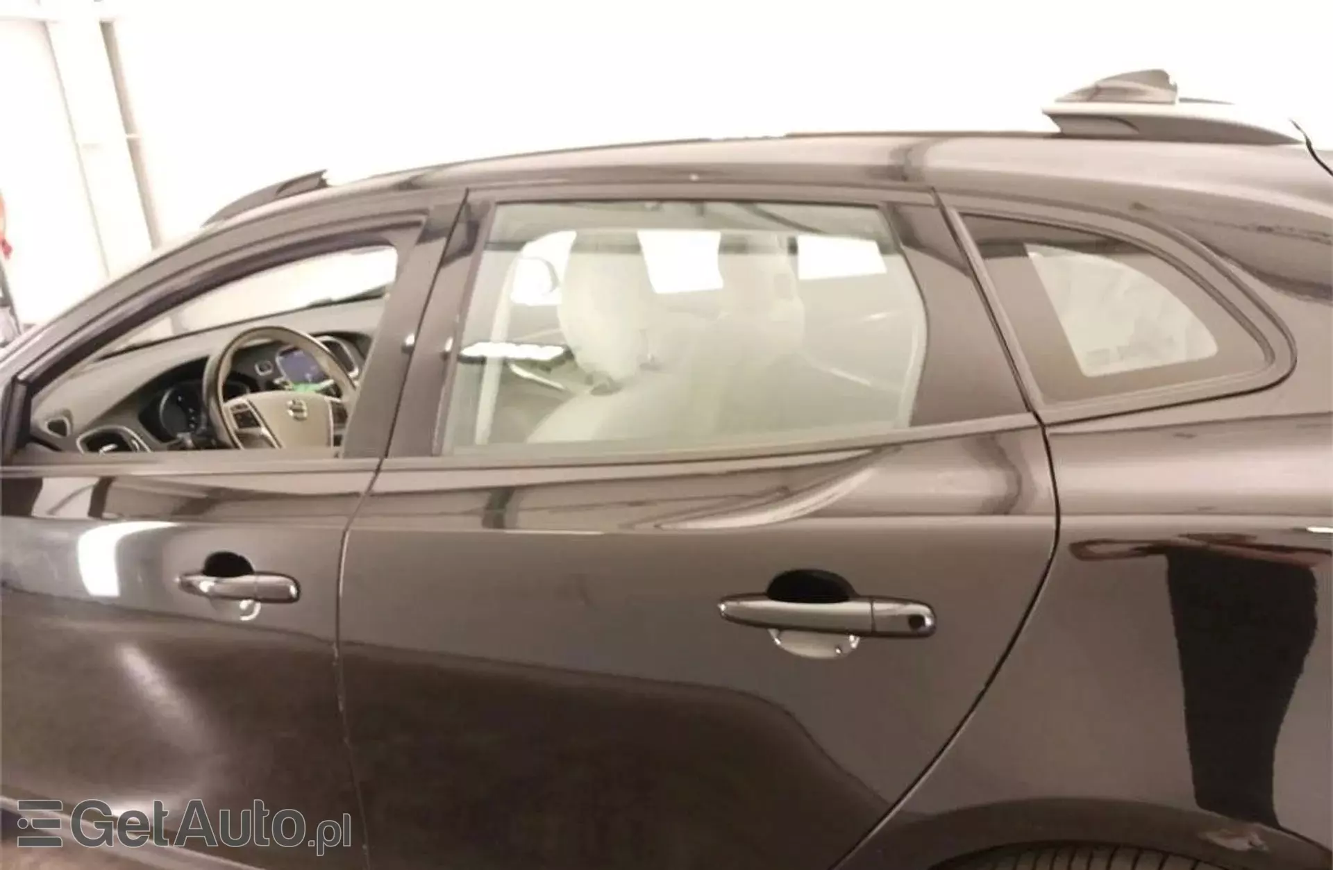 VOLVO V40 2.0 D2 (120 KM)