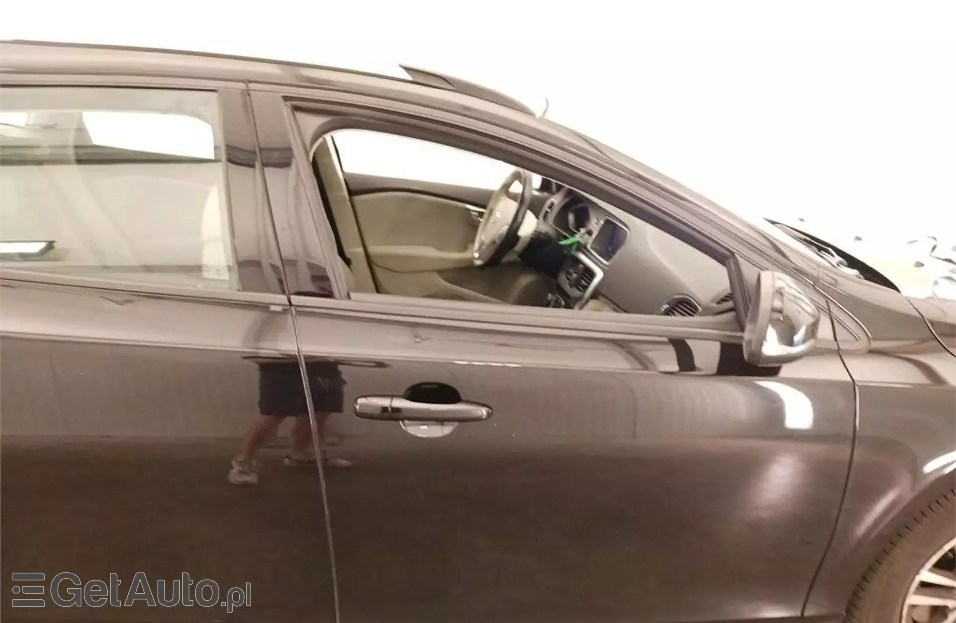 VOLVO V40 2.0 D2 (120 KM)