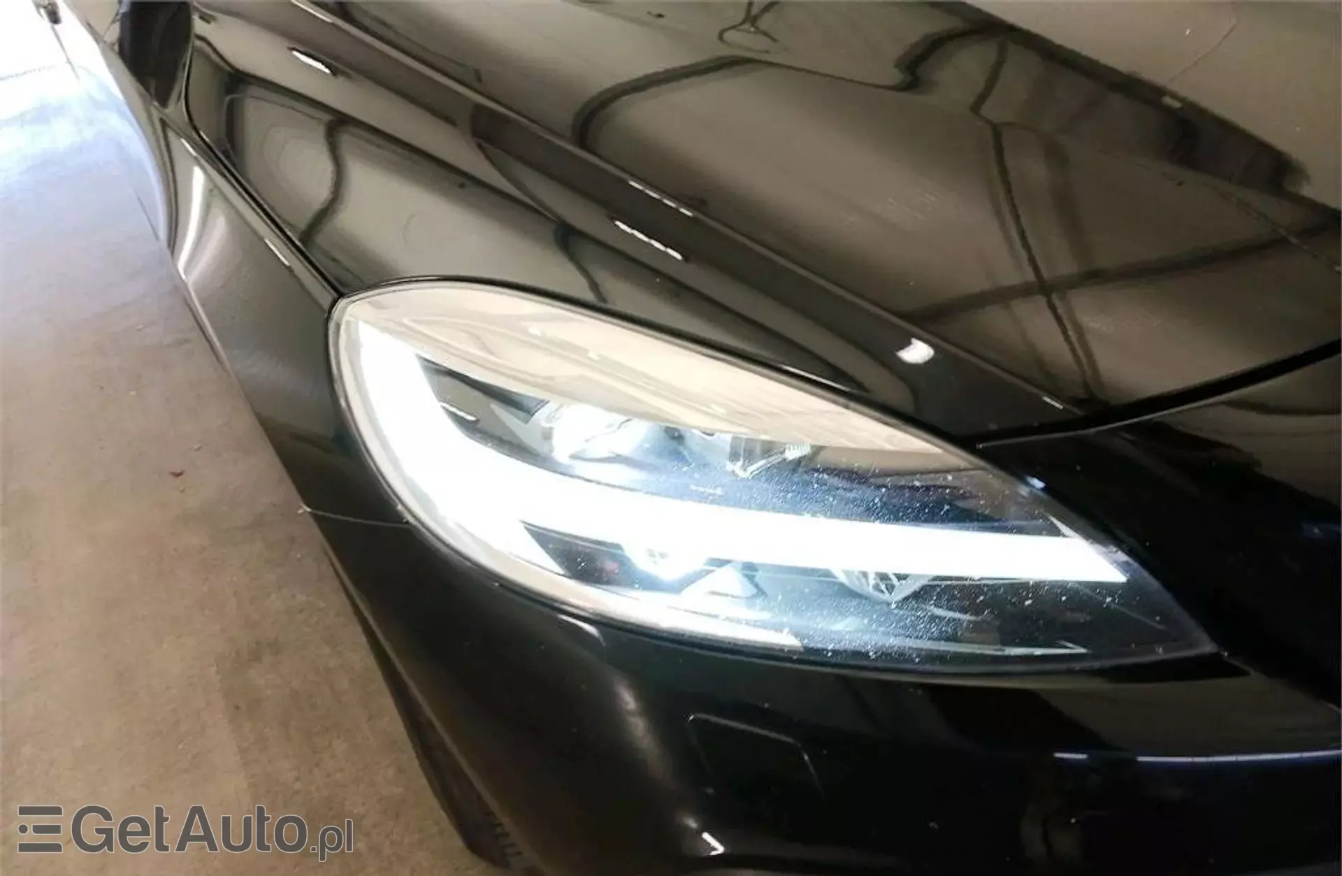 VOLVO V40 2.0 D2 (120 KM)