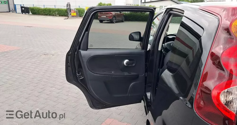 NISSAN Note 1.6 Tekna EU5