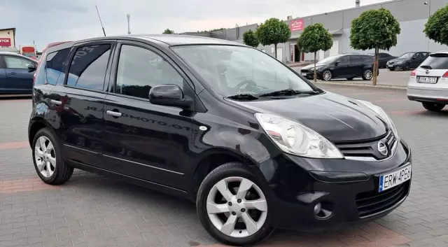 NISSAN Note 1.6 Tekna EU5