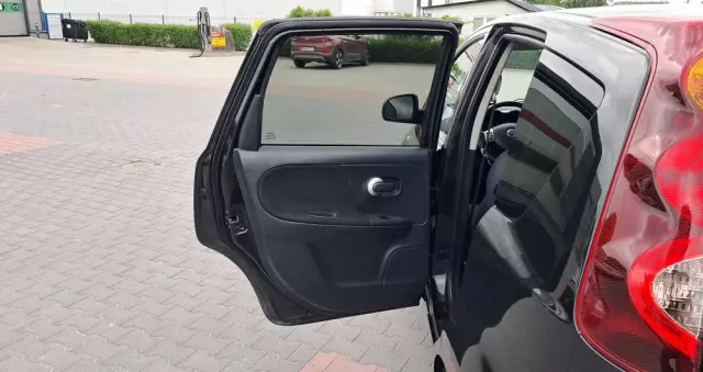 NISSAN Note 1.6 Tekna EU5