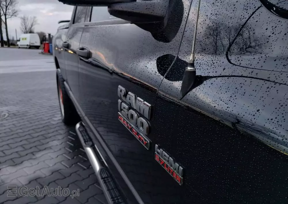 DODGE RAM 