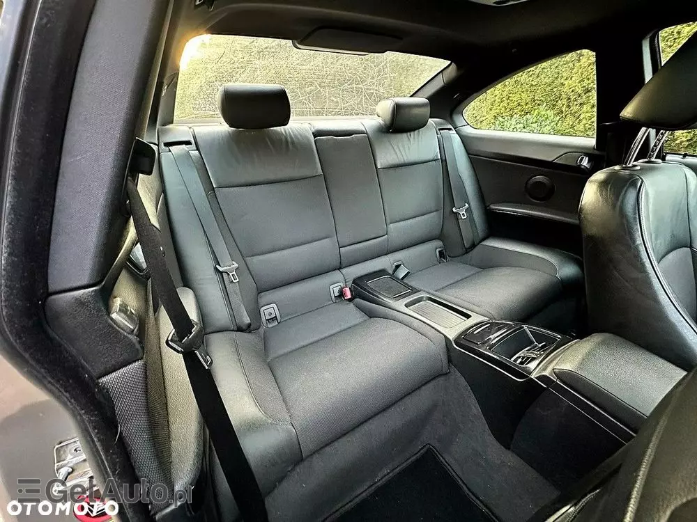 BMW Seria 3 325i Coupe