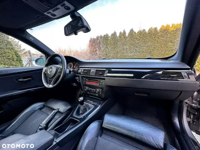 BMW Seria 3 325i Coupe