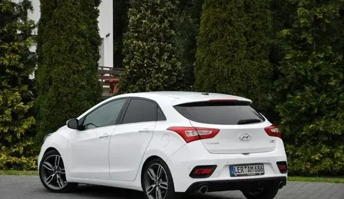 HYUNDAI I30 