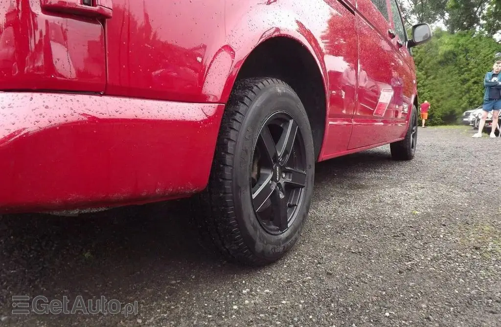 VOLKSWAGEN TRANSPORTER 