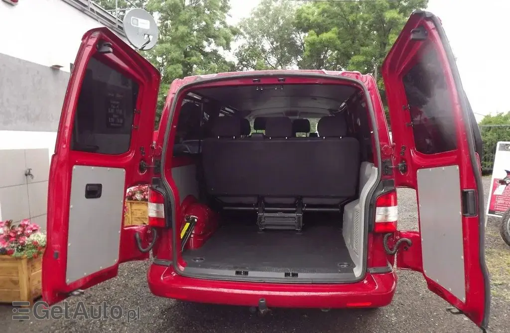 VOLKSWAGEN TRANSPORTER 