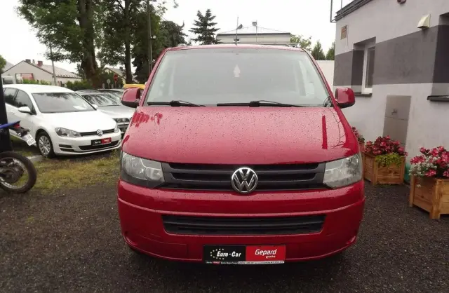 VOLKSWAGEN TRANSPORTER 