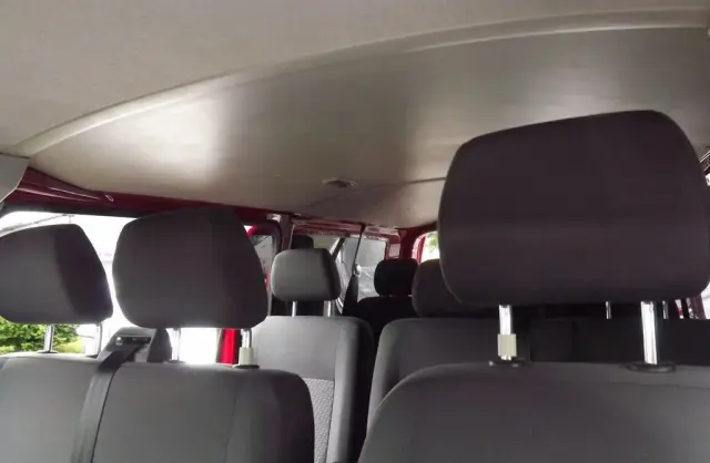 VOLKSWAGEN TRANSPORTER 