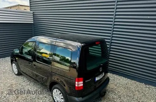 VOLKSWAGEN Caddy California 