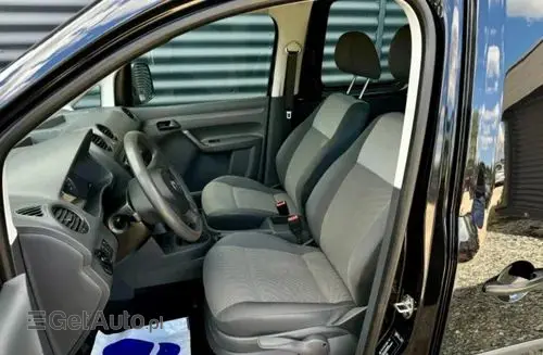VOLKSWAGEN Caddy California 