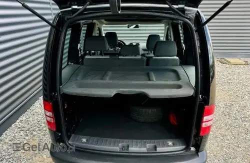VOLKSWAGEN Caddy California 