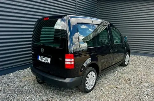 VOLKSWAGEN Caddy California 