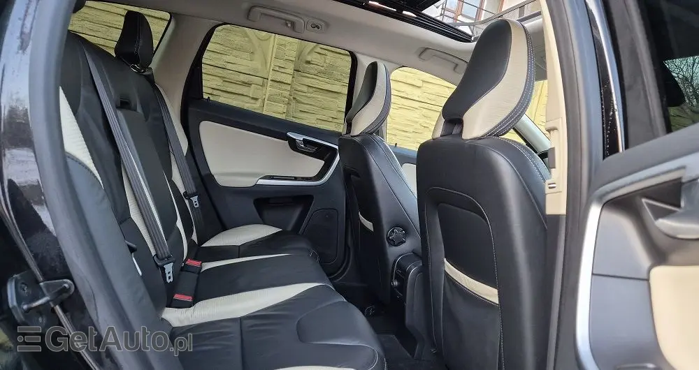 VOLVO XC 60 D4 RDesign