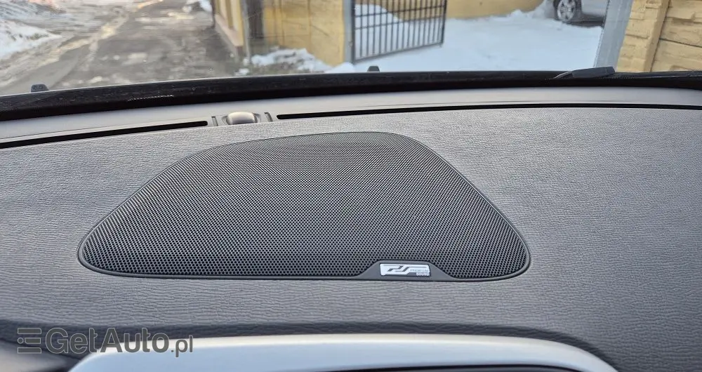 VOLVO XC 60 D4 RDesign