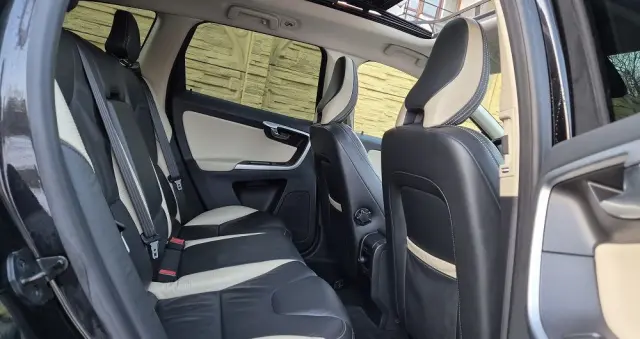 VOLVO XC 60 D4 RDesign