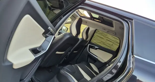 VOLVO XC 60 D4 RDesign