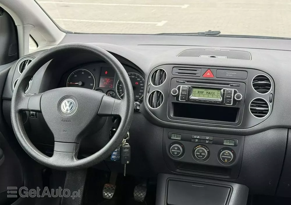 VOLKSWAGEN Golf Plus 