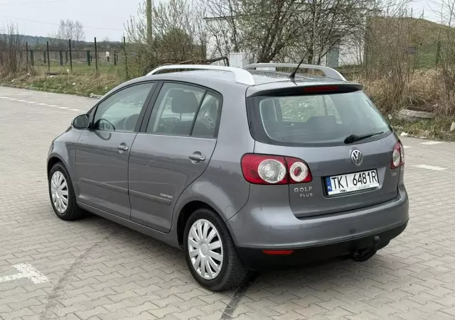 VOLKSWAGEN Golf Plus 