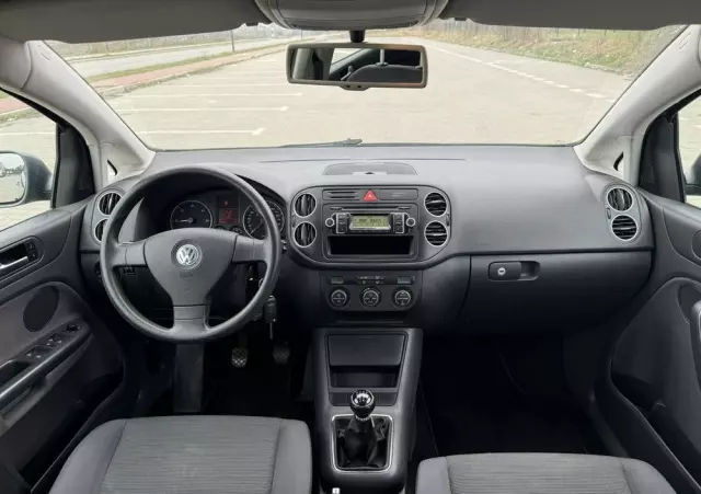 VOLKSWAGEN Golf Plus 