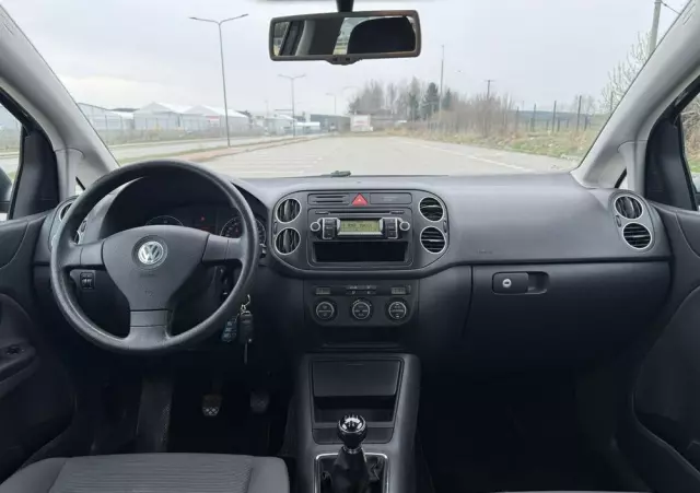 VOLKSWAGEN Golf Plus 
