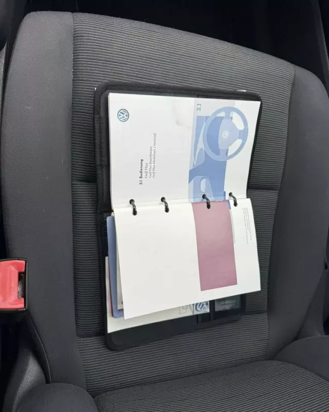 VOLKSWAGEN Golf Plus 