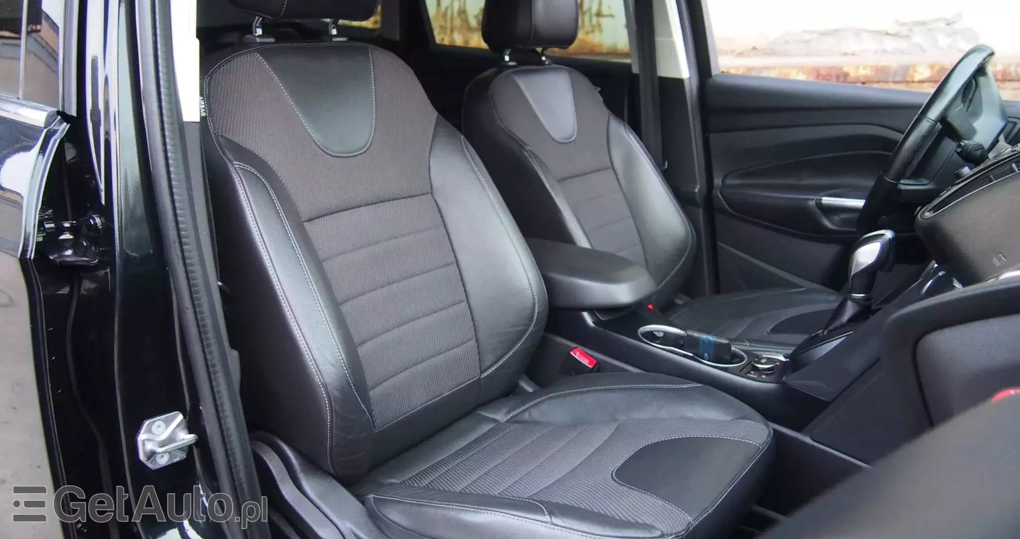 FORD Kuga 2.0 TDCi 4x4 Titanium