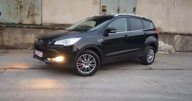FORD Kuga 2.0 TDCi 4x4 Titanium