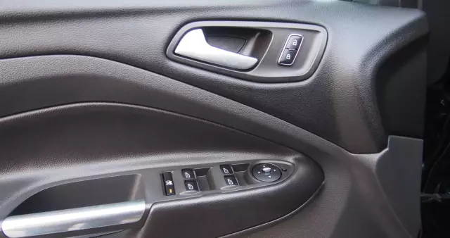 FORD Kuga 2.0 TDCi 4x4 Titanium