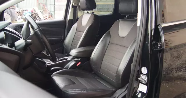 FORD Kuga 2.0 TDCi 4x4 Titanium