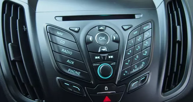 FORD Kuga 2.0 TDCi 4x4 Titanium