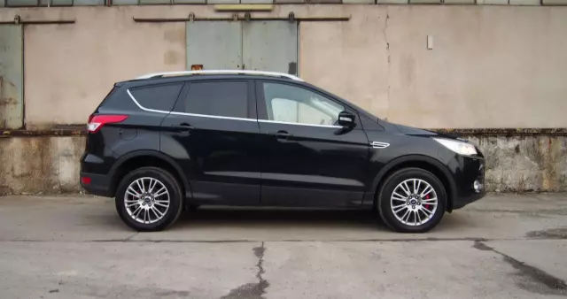 FORD Kuga 2.0 TDCi 4x4 Titanium