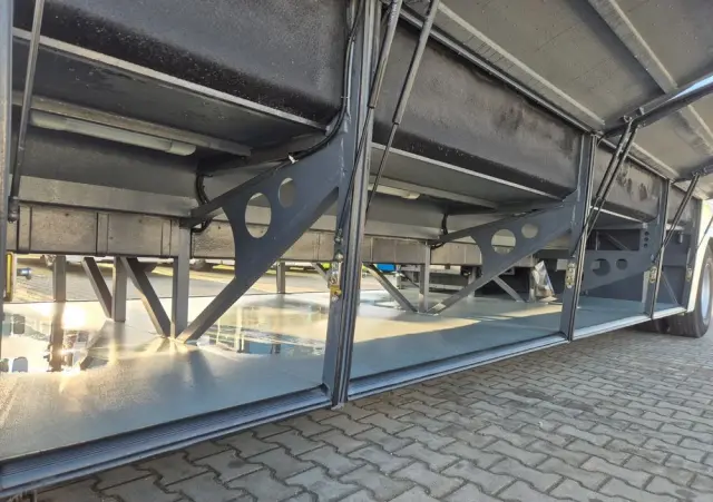 NEOPLAN TRENDLINER / SPROWADZONY / KLIMATYZACJA/ MANUAL 