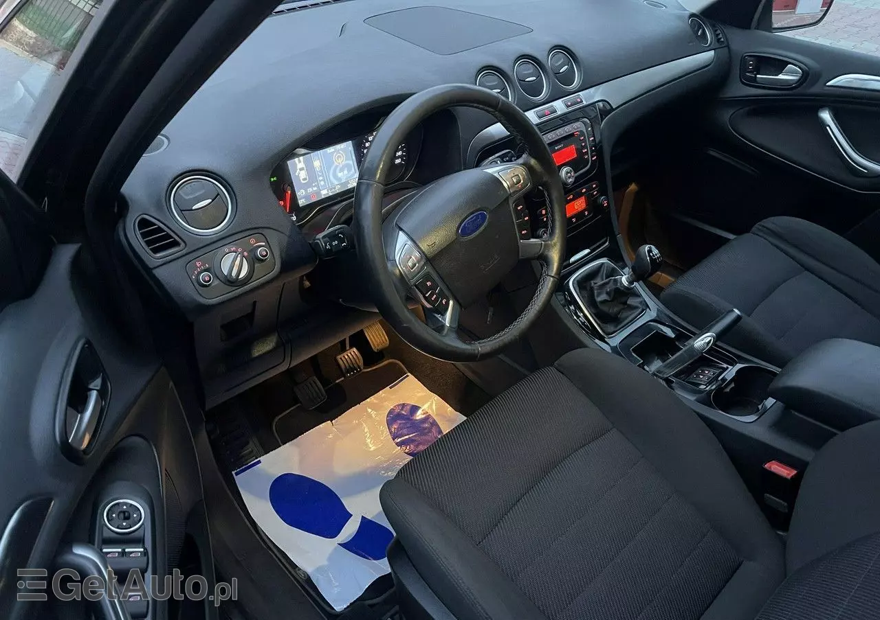 FORD S-Max 1.6 EcoBoost Start Stopp System Titanium