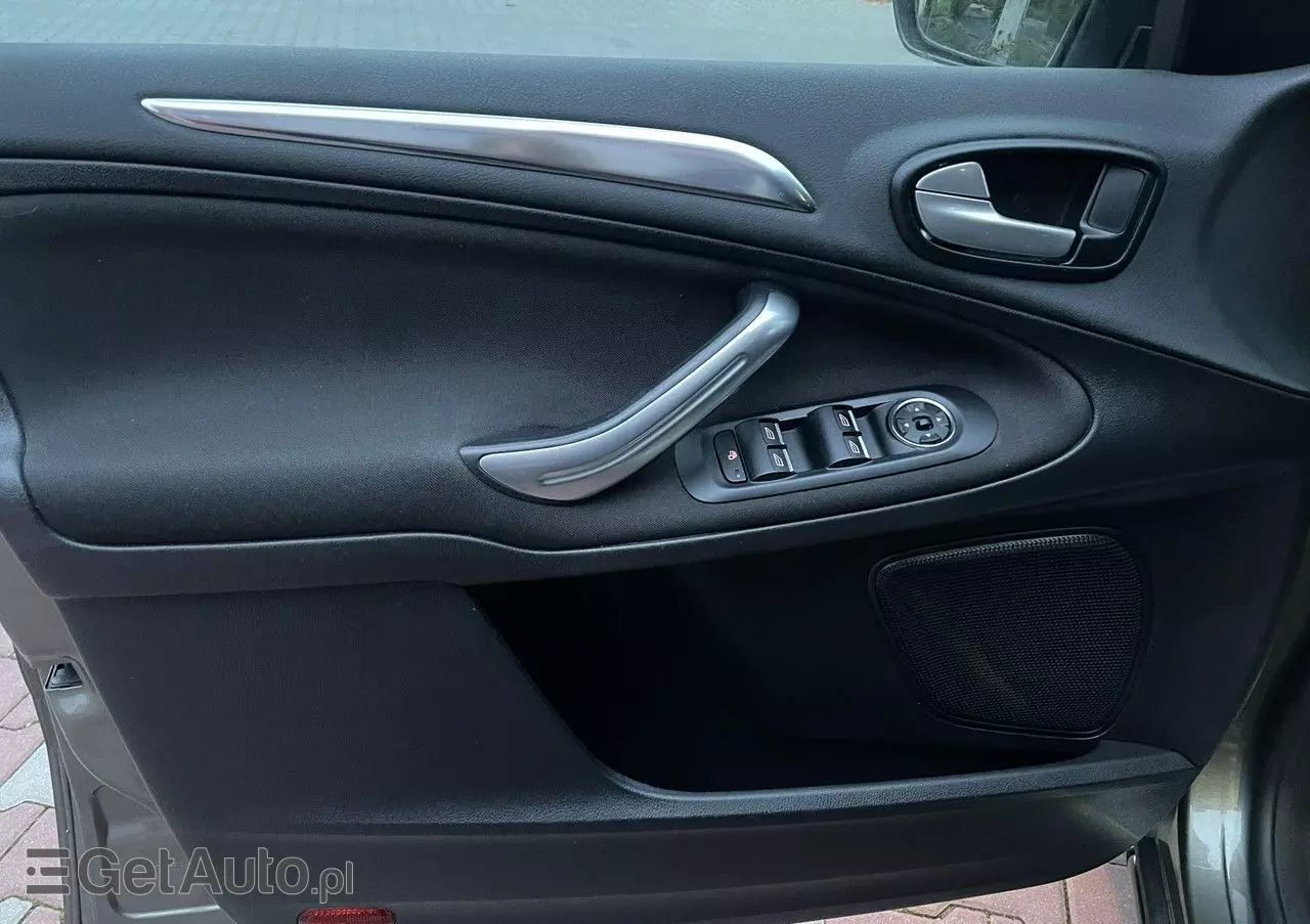 FORD S-Max 1.6 EcoBoost Start Stopp System Titanium